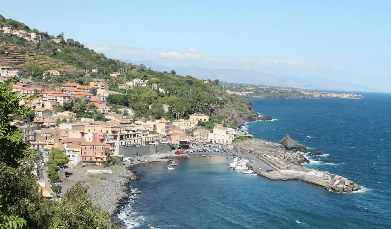 Il Covo Rooms & Spa Acireale 0*,  Italy